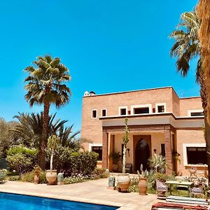 La Villa Des Golfs & Pinkcactus